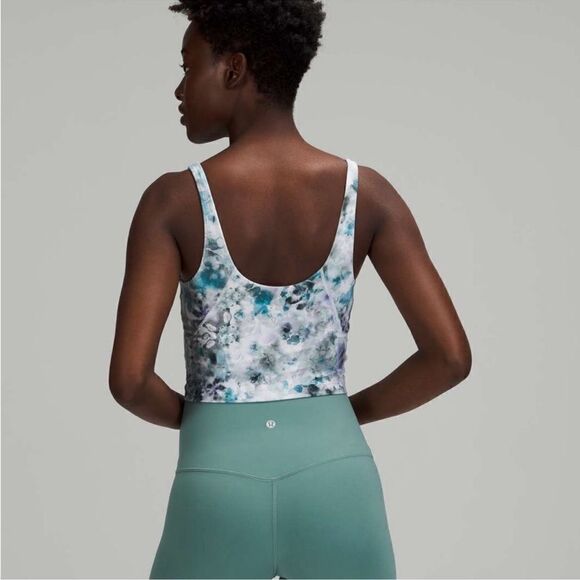 Lululemon V-Neck Kaleidofloral Blue Grey Align Cropped Tank Top. Size 2. - Picture 2 of 8